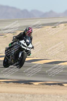 media/Oct-02-2025-Racers Edge (Thu) [[2c91cb6ab3]]/3-B Group/Session 4-Turn 12 (1pm)/